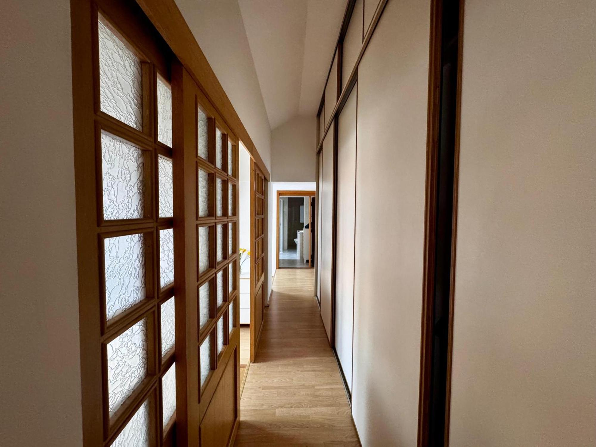 120 M2 Apartment In The Centre Of The Old Town ブラチスラヴァ エクステリア 写真